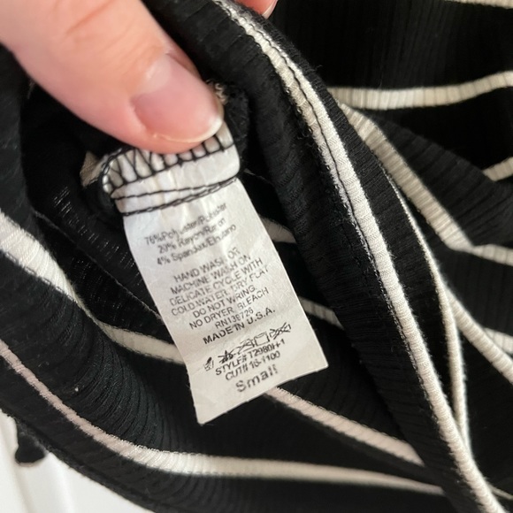 Honey Punch Cropped Striped Tshirt - Picture 6 of 6